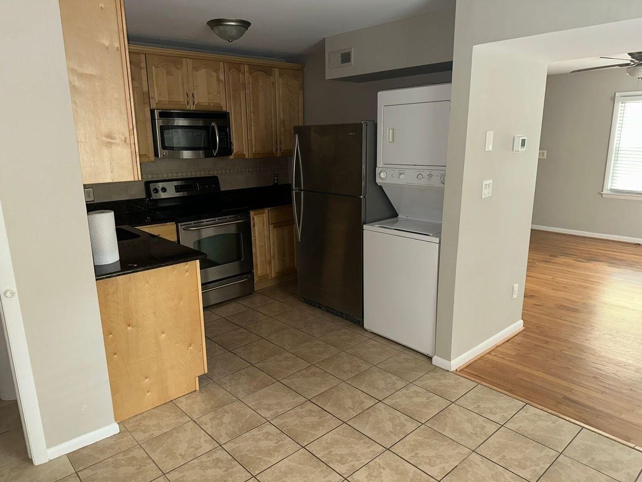 706 Mcculloch St - Photo 5 of 11