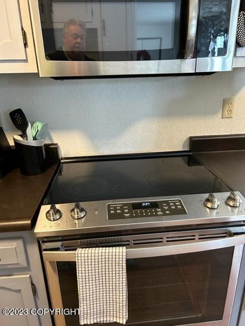 1551 State St - Photo 5 of 44