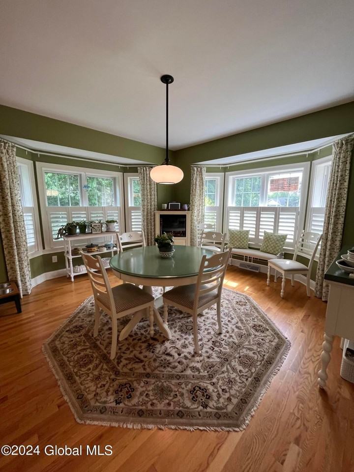 43 Waterview Dr - Photo 5 of 22