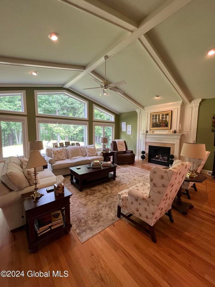 43 Waterview Dr - Photo 6 of 22