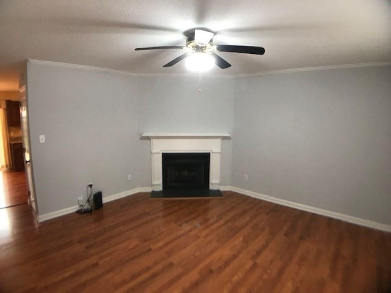 6749 Chauncey Dr - Photo 3 of 18