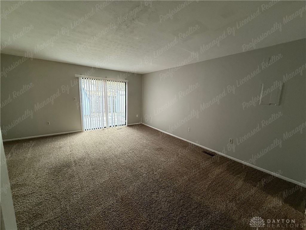 2741 Brookshire Ln - Photo 3 of 19