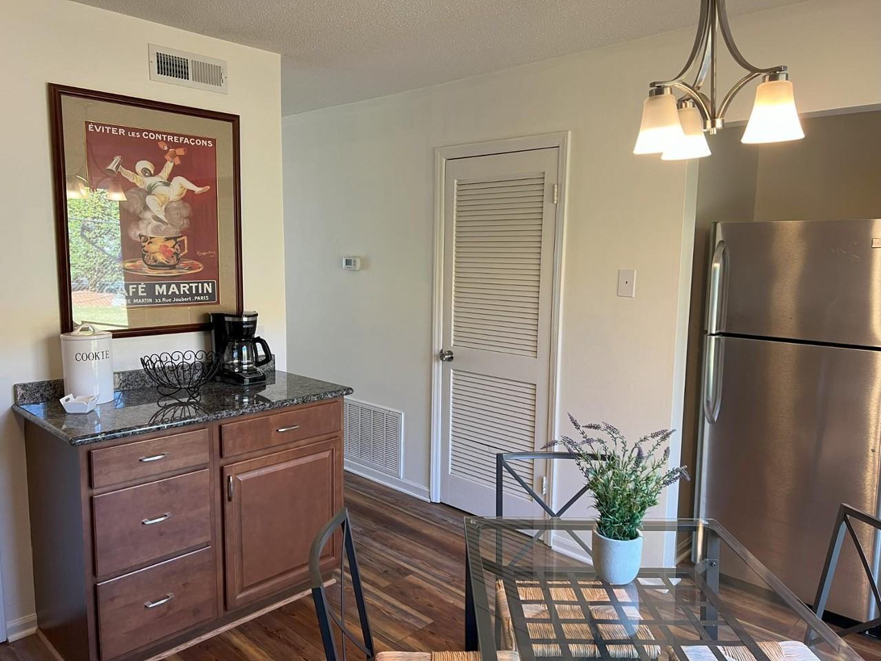 1241 S Fifth St - Photo 3 of 14