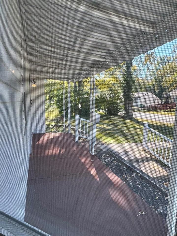 430 Corona Ct - Photo 3 of 32