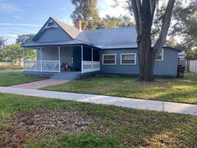 21 N Beaumont Ave - Photo 1 of 1