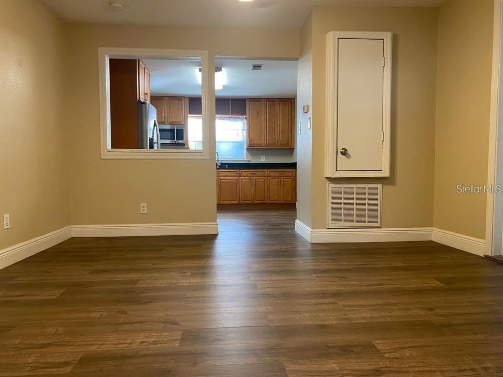 21 N Beaumont Ave - Photo 5 of 16