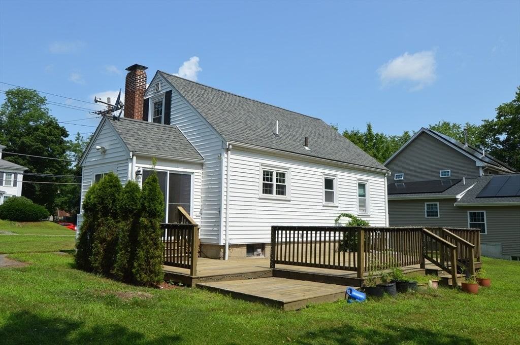 1188 Main St - Photo 4 of 29