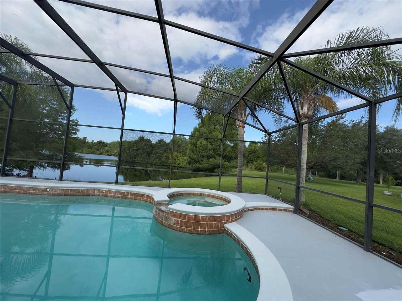 1434 Anna Catherine Dr - Photo 4 of 20