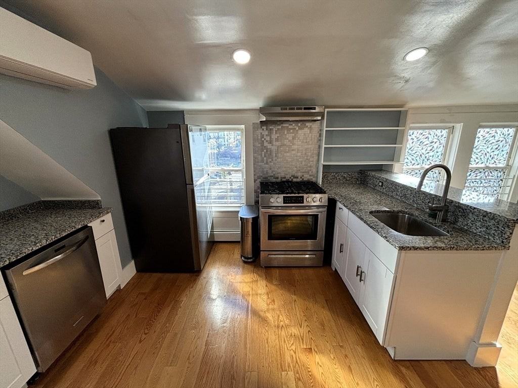 17 Harvard Ave - Photo 5 of 12