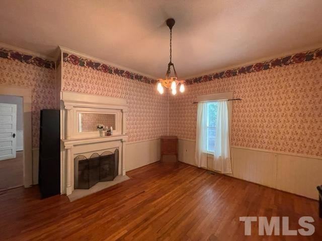 2303 Fletchers Chapel Rd - Photo 7 of 35