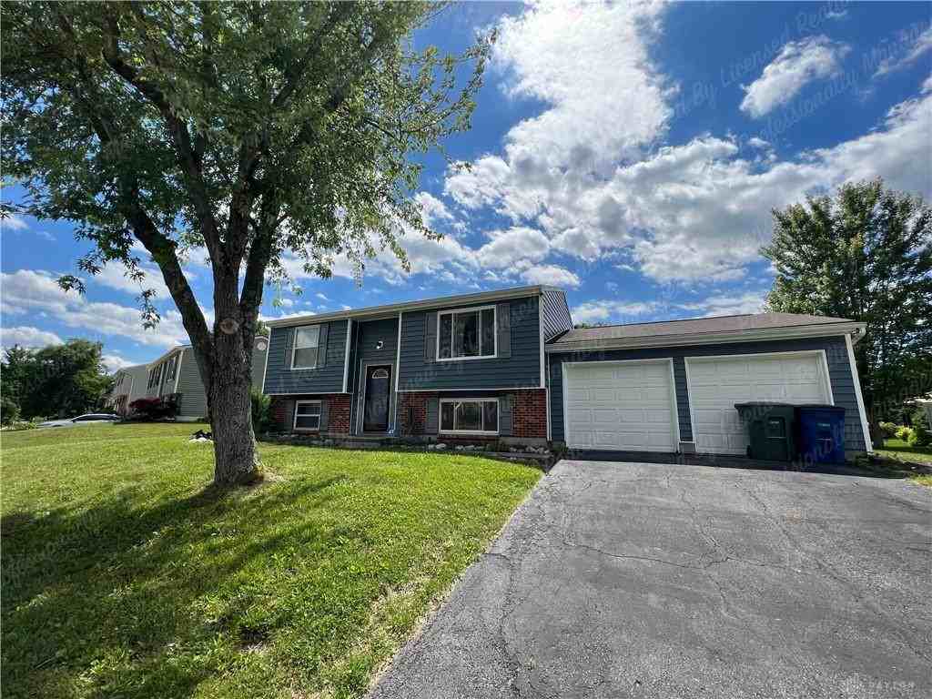 4521 Willow Mist Dr - Photo 3 of 37