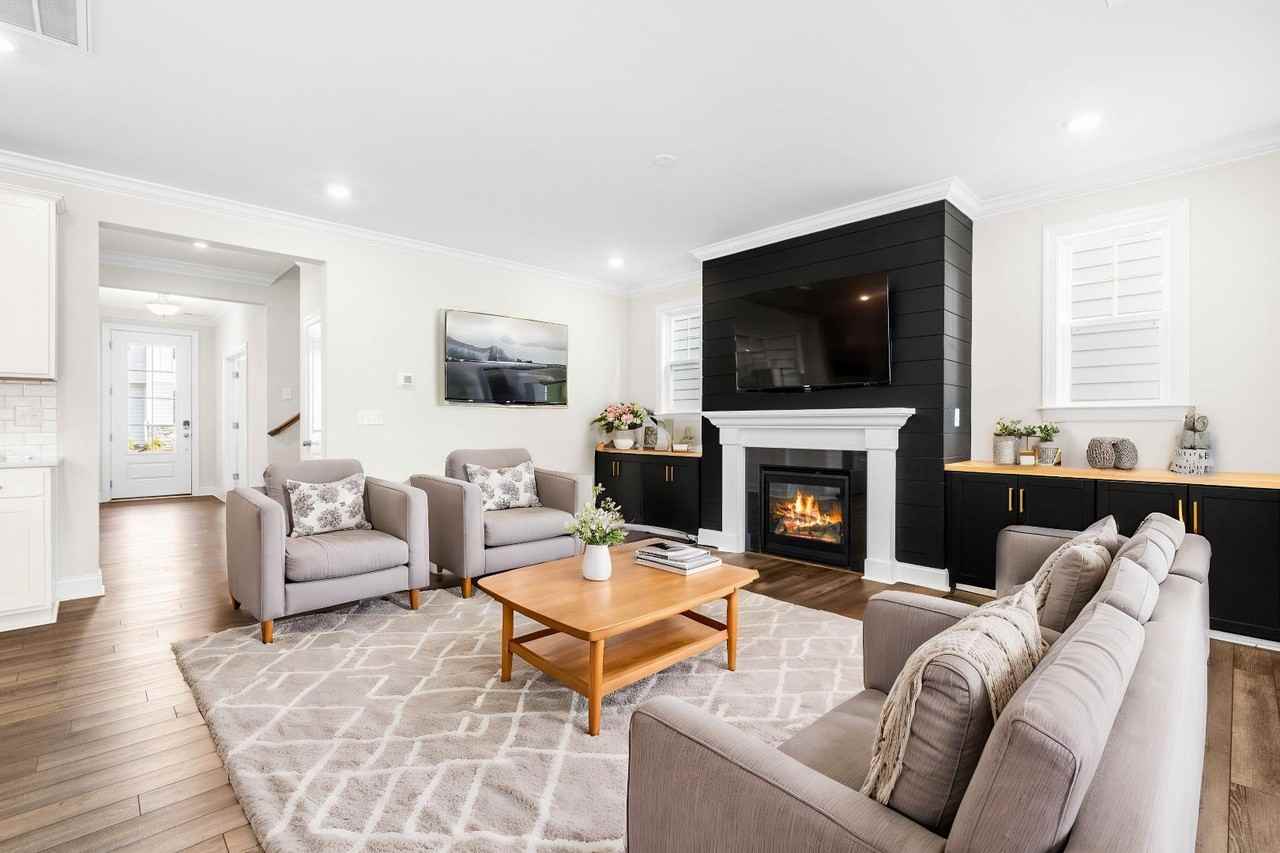 381 Natsam Woods Way - Photo 3 of 24