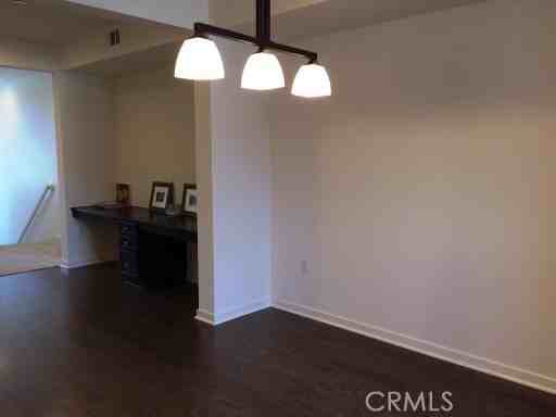 4951 Laurel - Photo 7 of 33