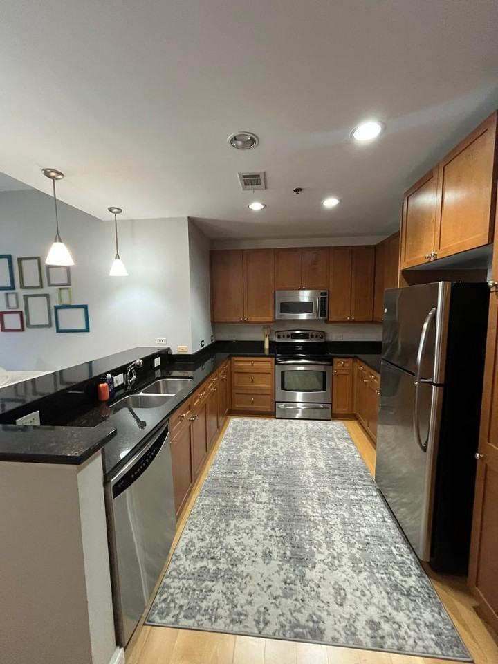 618 N Boylan Ave - Photo 3 of 15