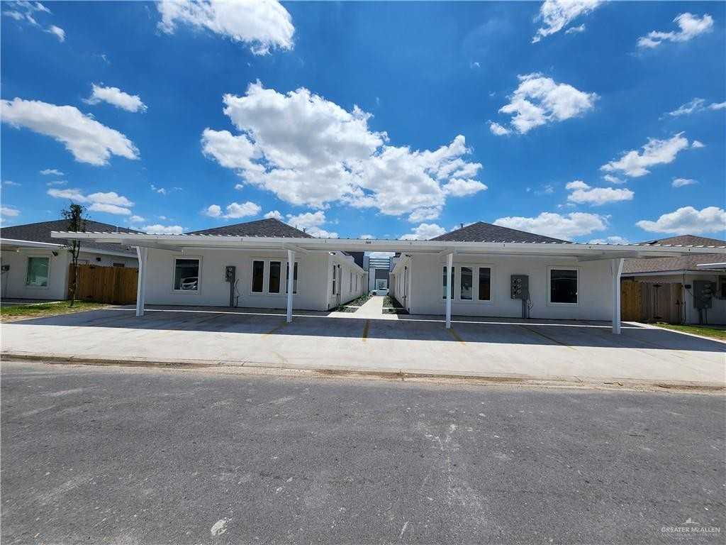 3404 Frio Ave Apt 1 - Photo 2 of 6