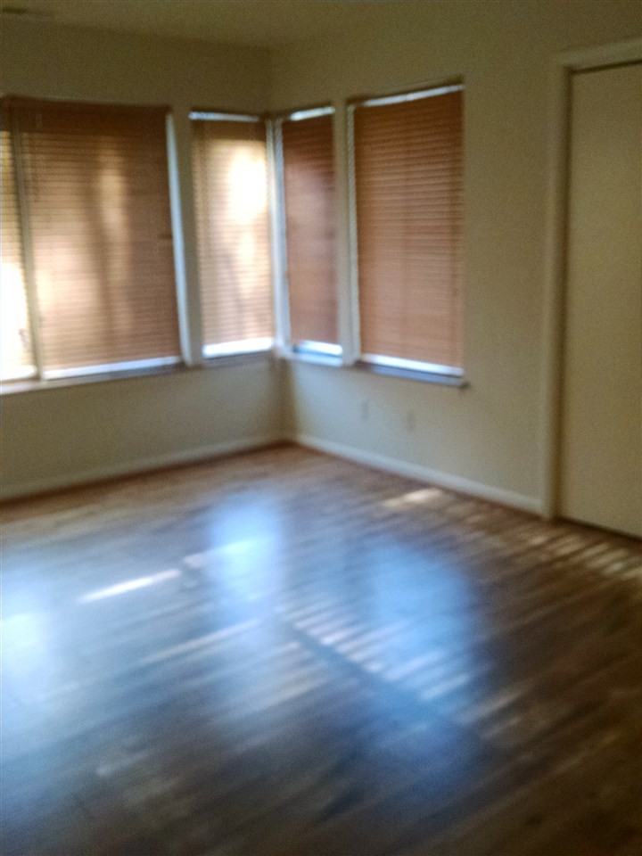 1512 Birnam Dr - Photo 6 of 7