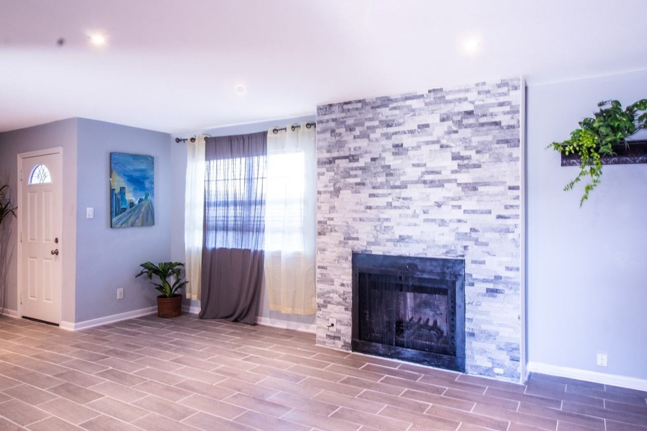 2801 Providence St - Photo 7 of 47