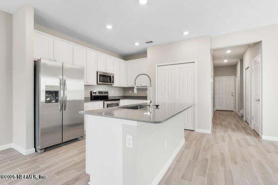177 Boracay Cir - Photo 7 of 20