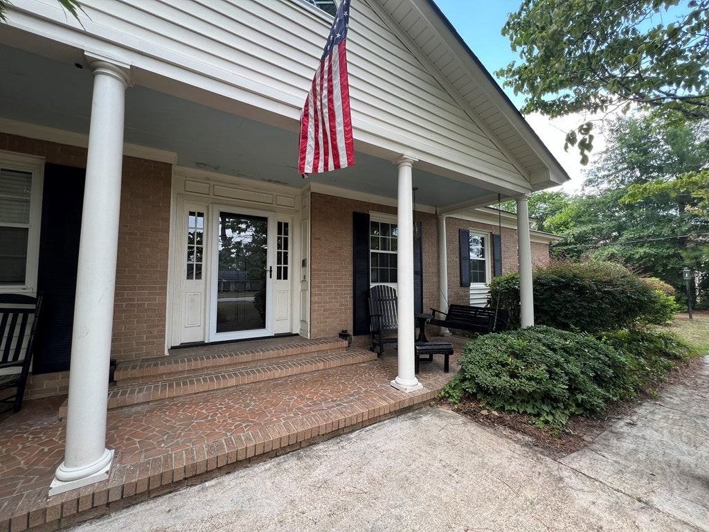 115 Adams Ave - Photo 3 of 50