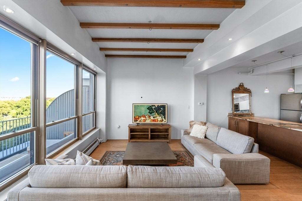 156 Porter St ##414 - Photo 3 of 41