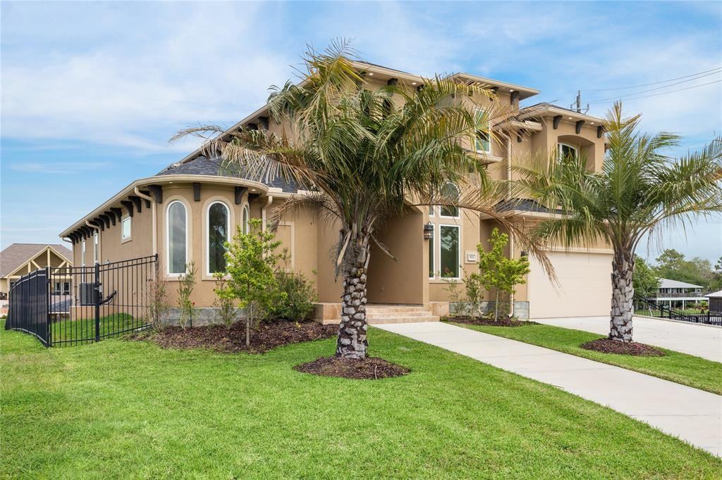 502 Amalfi Dr - Photo 2 of 8