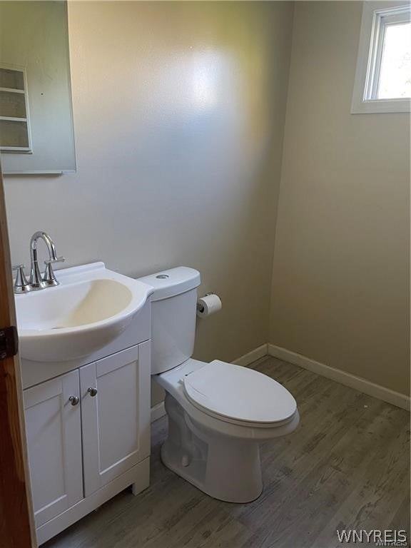 660 S Huth Rd - Photo 4 of 13