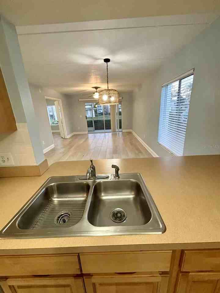 5619 Blue Shadows Ct - Photo 7 of 11