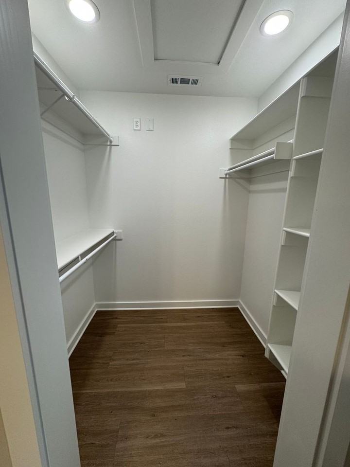 164 Copper Oaks Dr - Photo 3 of 21