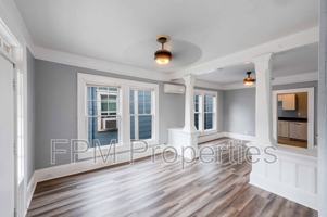 featured image of 117 E 4th St #3