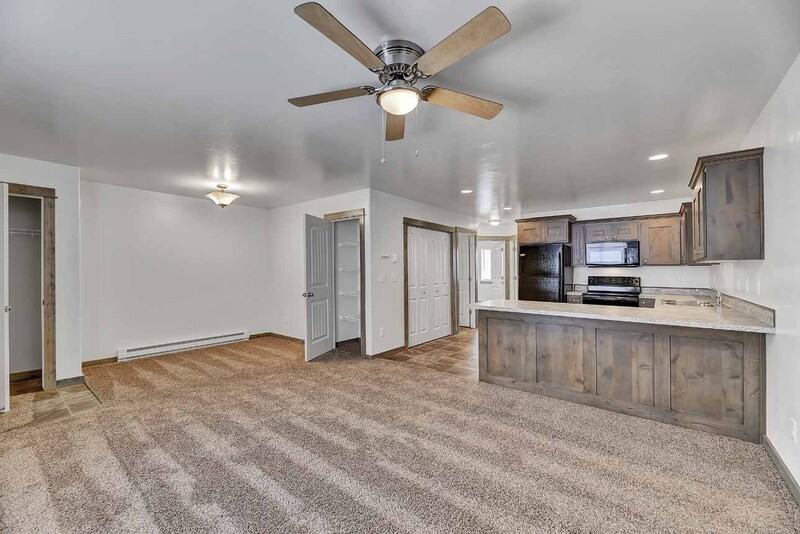 520 Raven Run - Photo 2 of 15