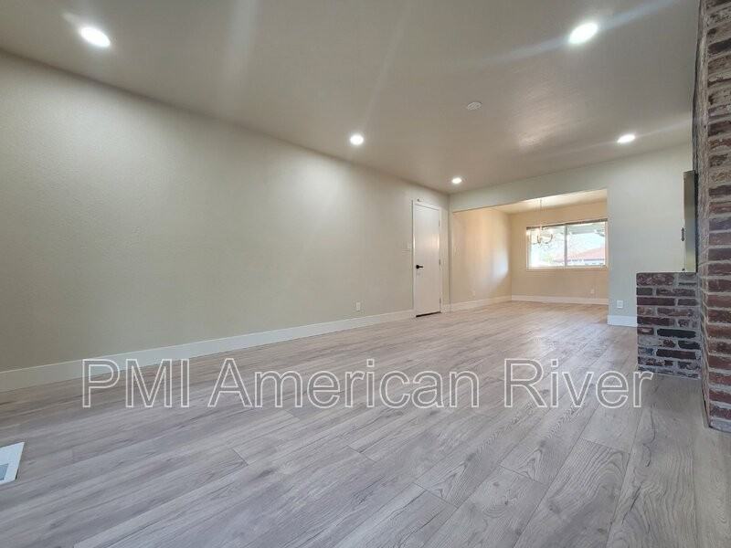 3425 Gabilan Way #A - Photo 6 of 24