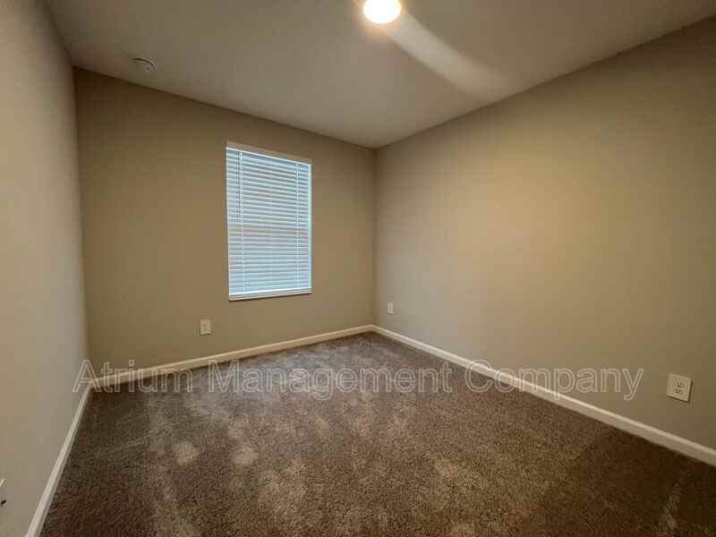 426 Cape Honeysuckle Pl - Photo 4 of 24