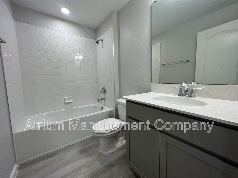 426 Cape Honeysuckle Pl - Photo 7 of 24