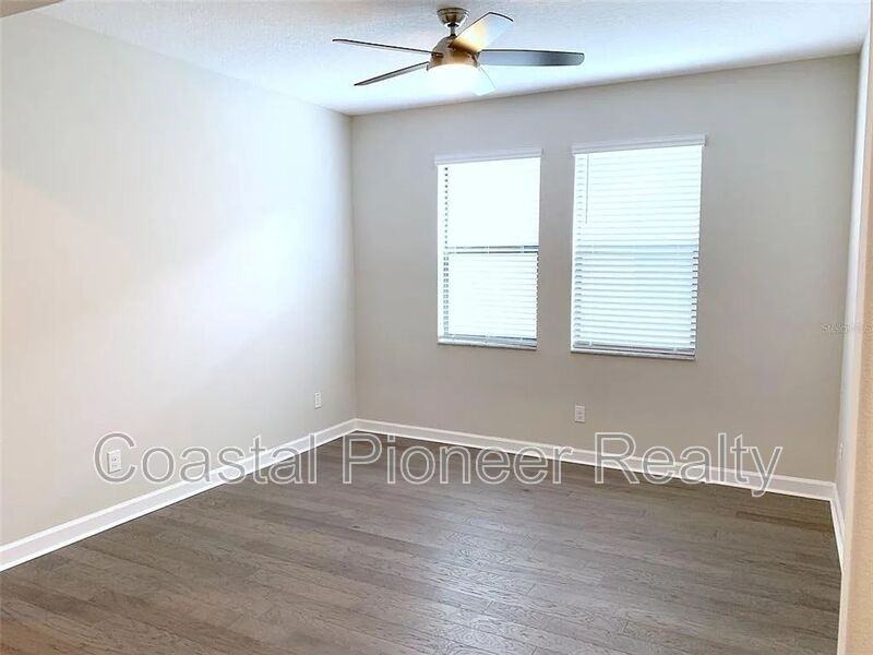 16308 Hyde Manor Dr - Photo 2 of 19