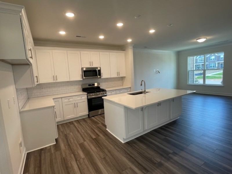 5573 Stafford Rd - Photo 3 of 17