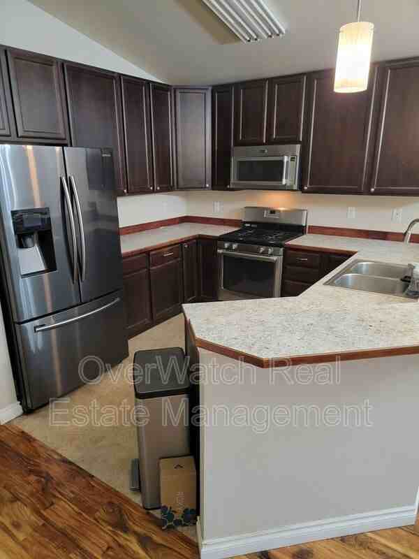 2956 Lois Dr - Photo 3 of 15