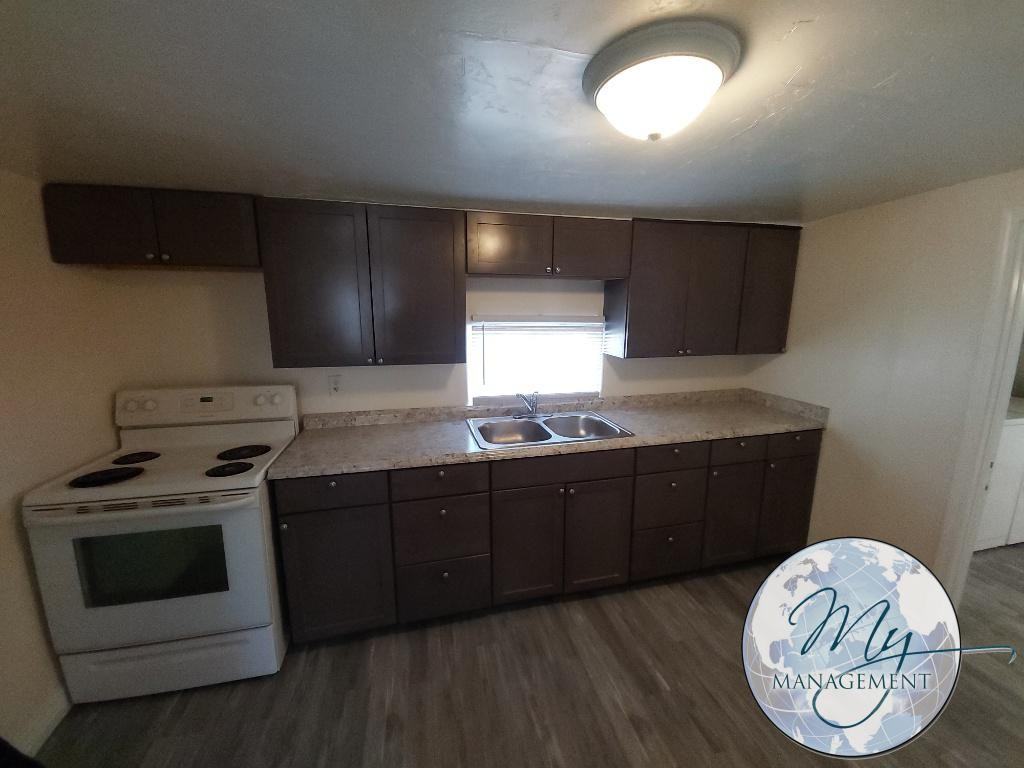 118 7th Ave S - Photo 6 of 15