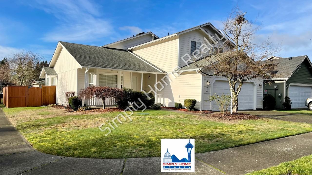 5049 Siskiyou St Se - Photo 2 of 37