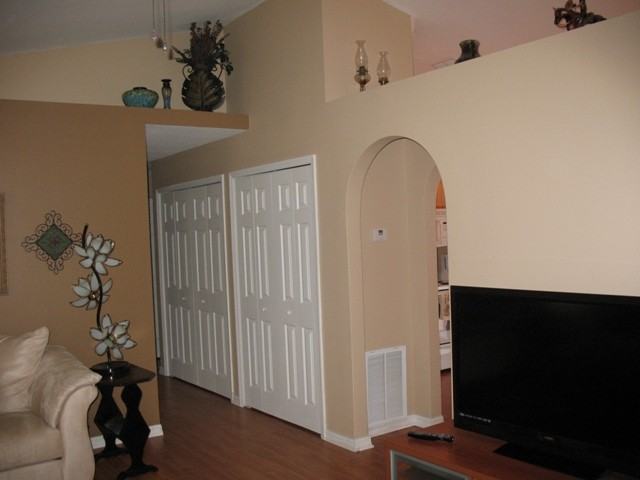 3527 Fyfield Ct - Photo 3 of 34