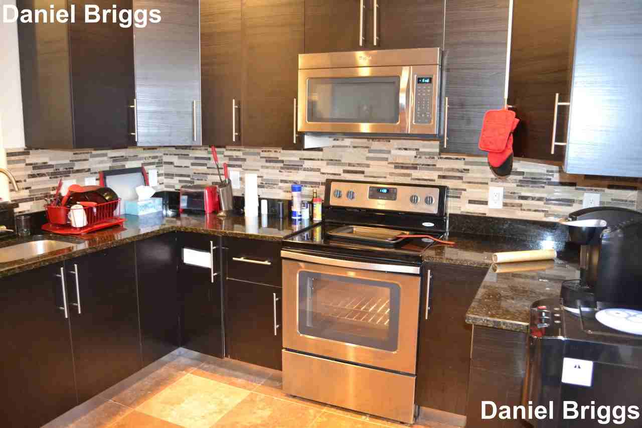 74 Browne St #1 - Photo 2 of 11