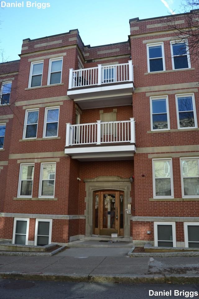 74 Browne St #1 - Photo 5 of 11