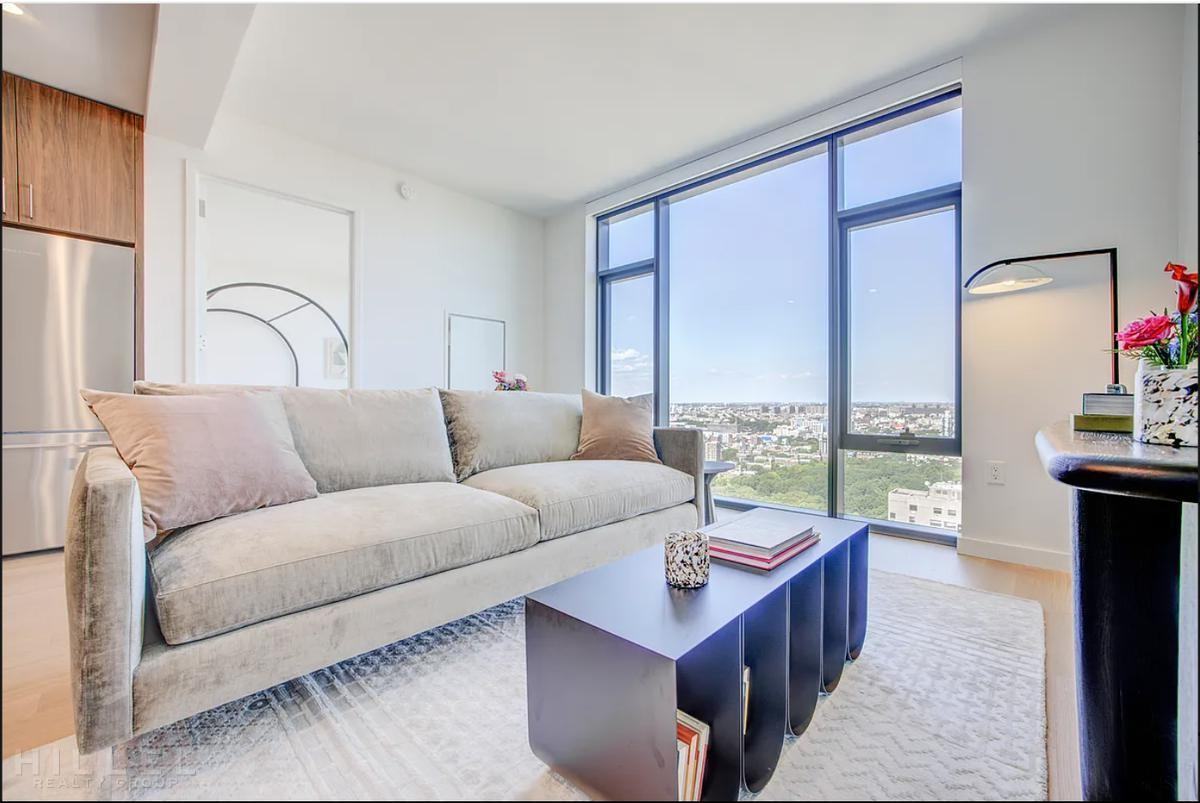 Willoughby Street #19D - Photo 2 of 12