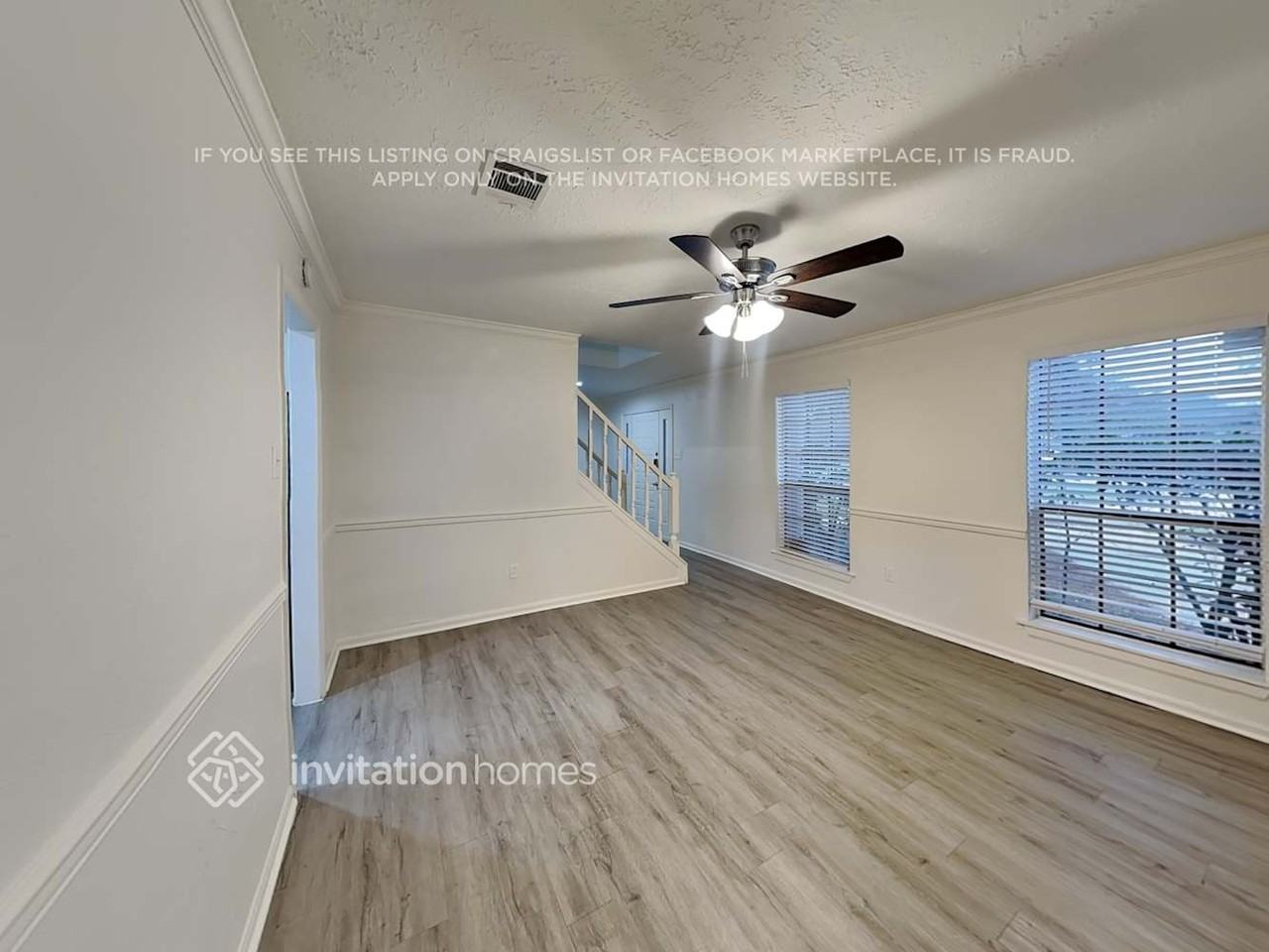 16206 Elm Point Ct - Photo 5 of 21