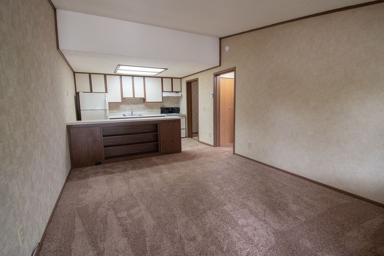 Bouldercrest - Photo 6 of 9