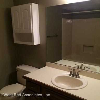 7652 Brandywine Cir - Photo 3 of 11