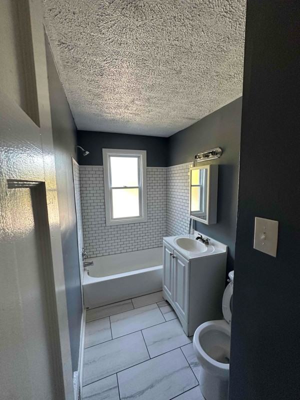 950 Helmsdale Rd #DOWN - Photo 4 of 9