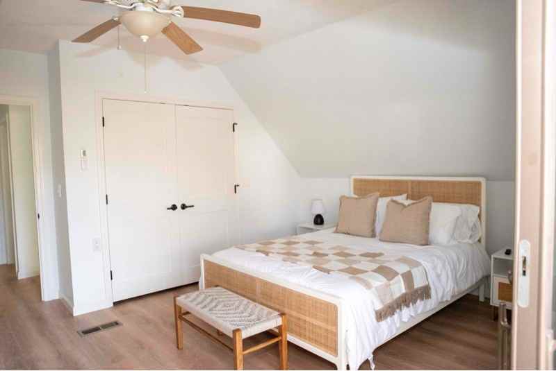 156 Tiernan Ave - Photo 5 of 28