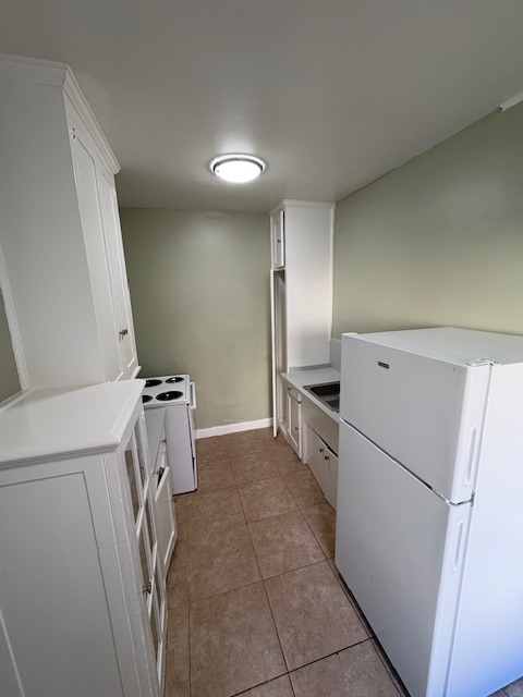 2624 Foothill Blvd #203 - Photo 2 of 5