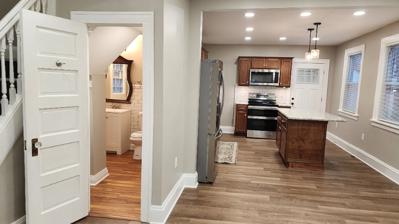 1259 Buhrer Ave - Photo 3 of 19