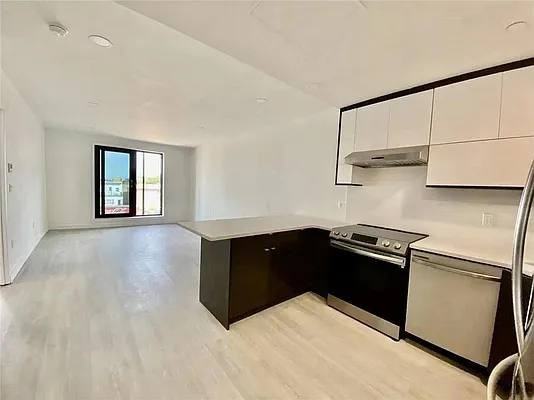 1238 63rd St #246 - Photo 5 of 8